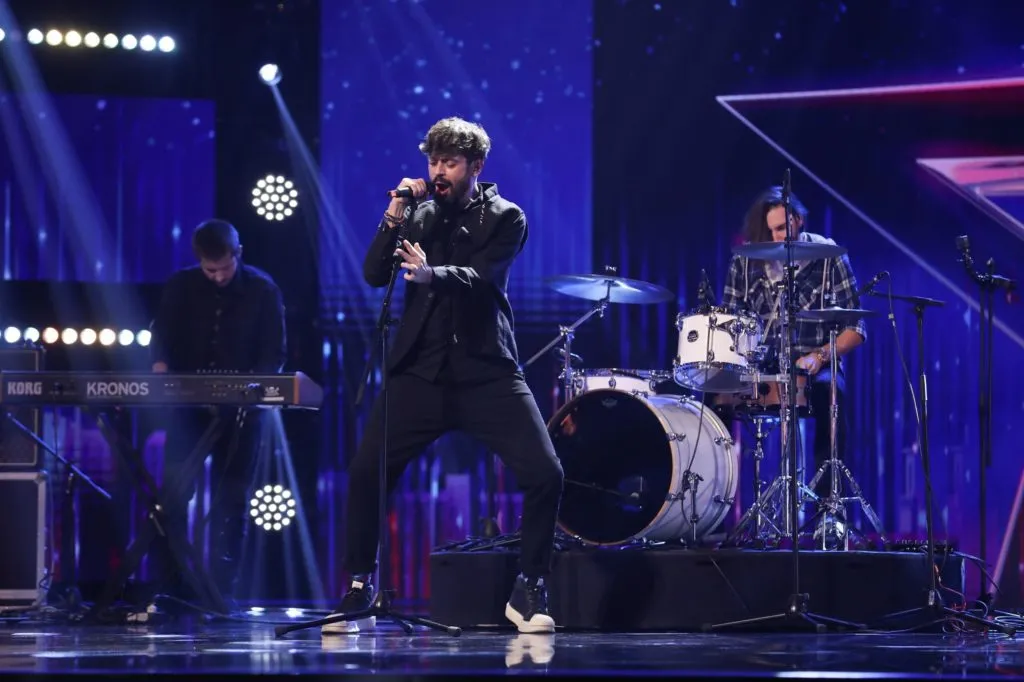 Stefan Stiuca si „The Mob” si Anais Vuscan la „Romanii au talent” 2.2 milioane de romani s-au bucurat de talentul lor