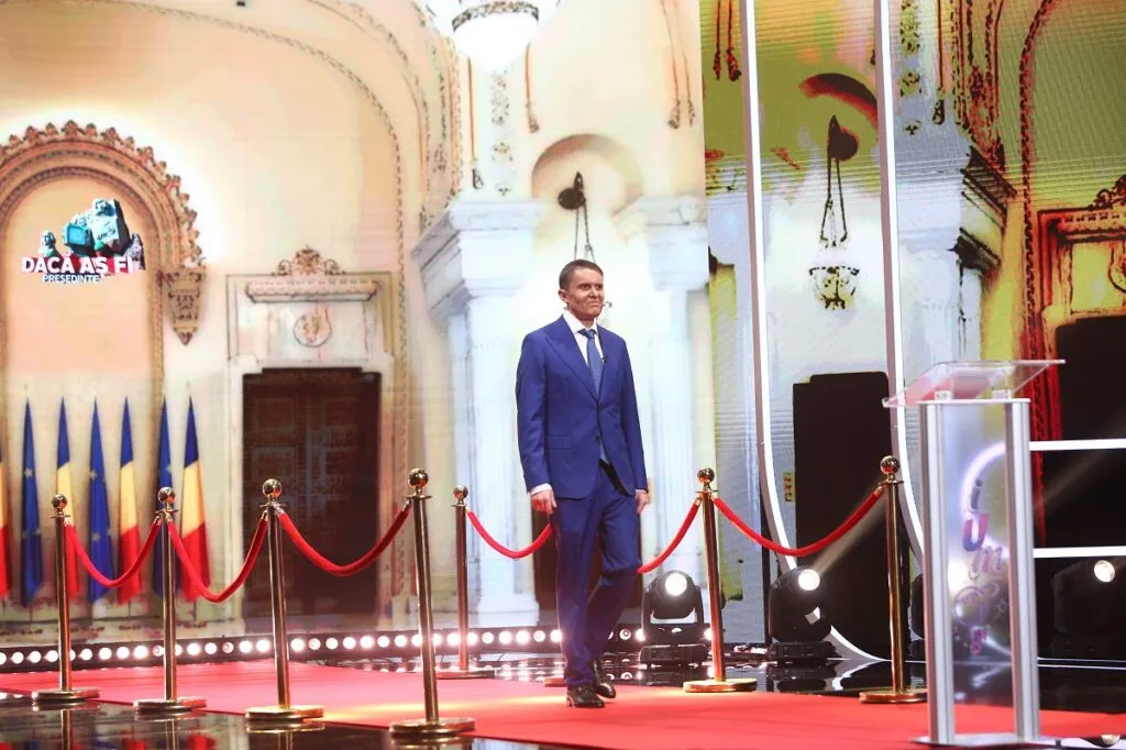 ionut-rusu-l-a-impersonat-pe-klaus-iohannis-daca-as-fi-presedinte-episodul-08-auditii-iumor-sezon-14