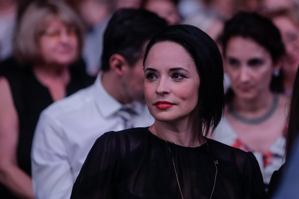 Andreea Marin nu recomandă munca neplătită. Ea a lucrat trei luni fără salariu